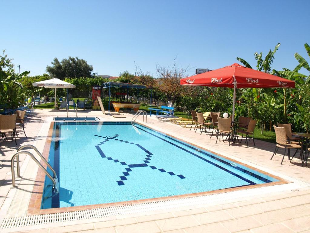 Garden Hotel Pastida Екстериор снимка